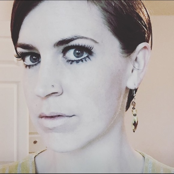 Meet your Posh Ambassador, Sarah - Picture 2 of 4